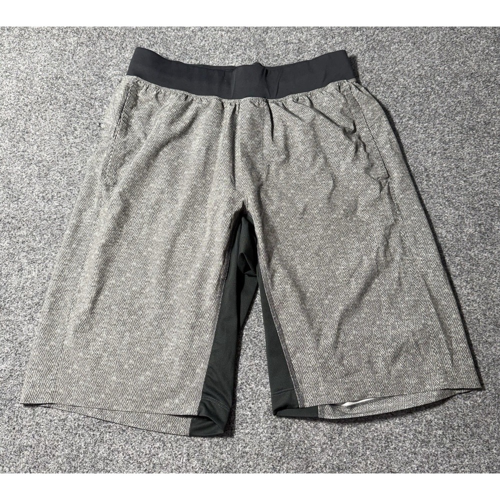Lululemon THE Short 11" Linerless Men's M Herringbone Gray